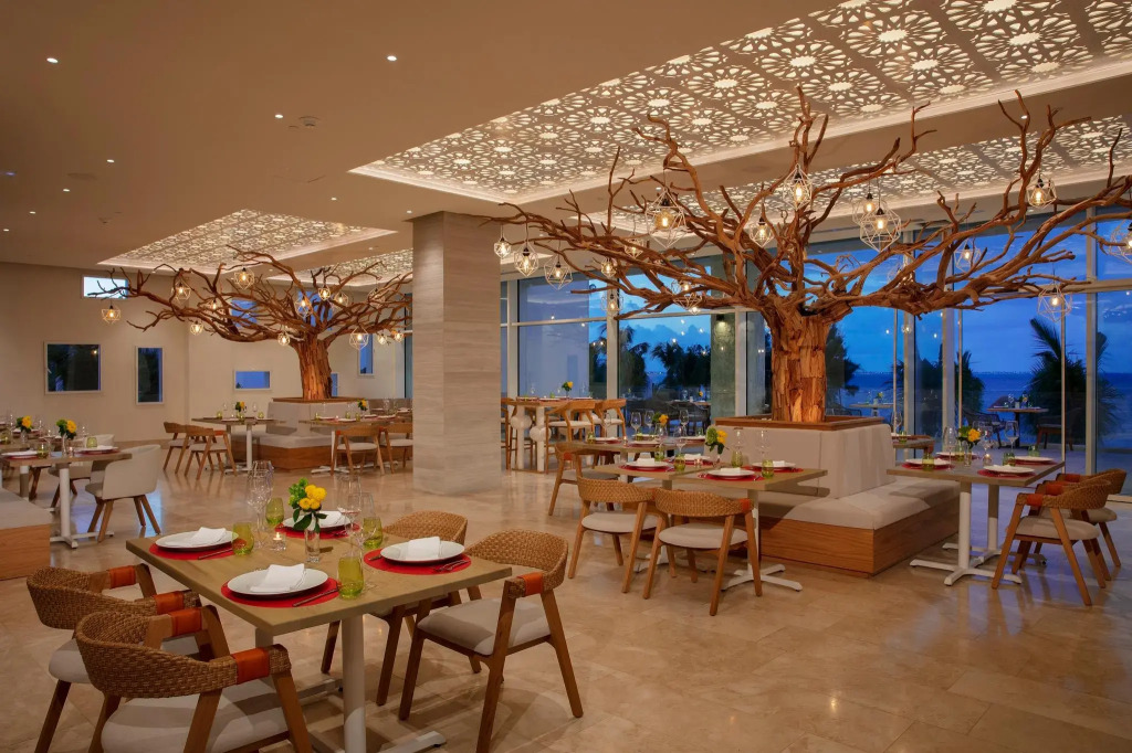 Breathless Cancun Soul Resort & Spa