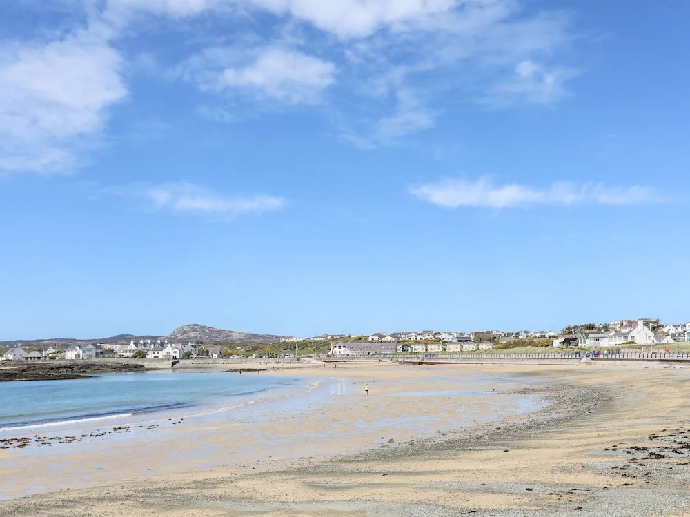 Tyn Towyn - Ty Glas