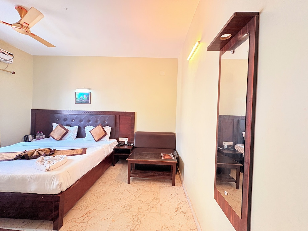 Hotel Puri Waves