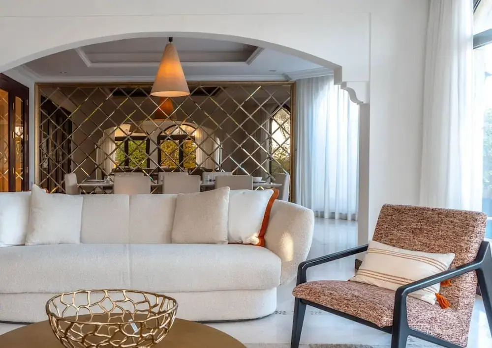 Luxury Private Pool Villa w Pvt Beach on Palm