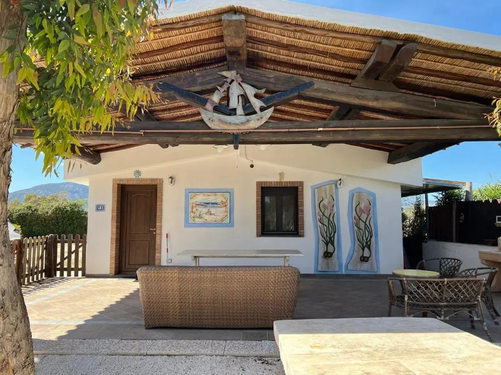 Orosei RE - Villa Samuela a 50m dal mare