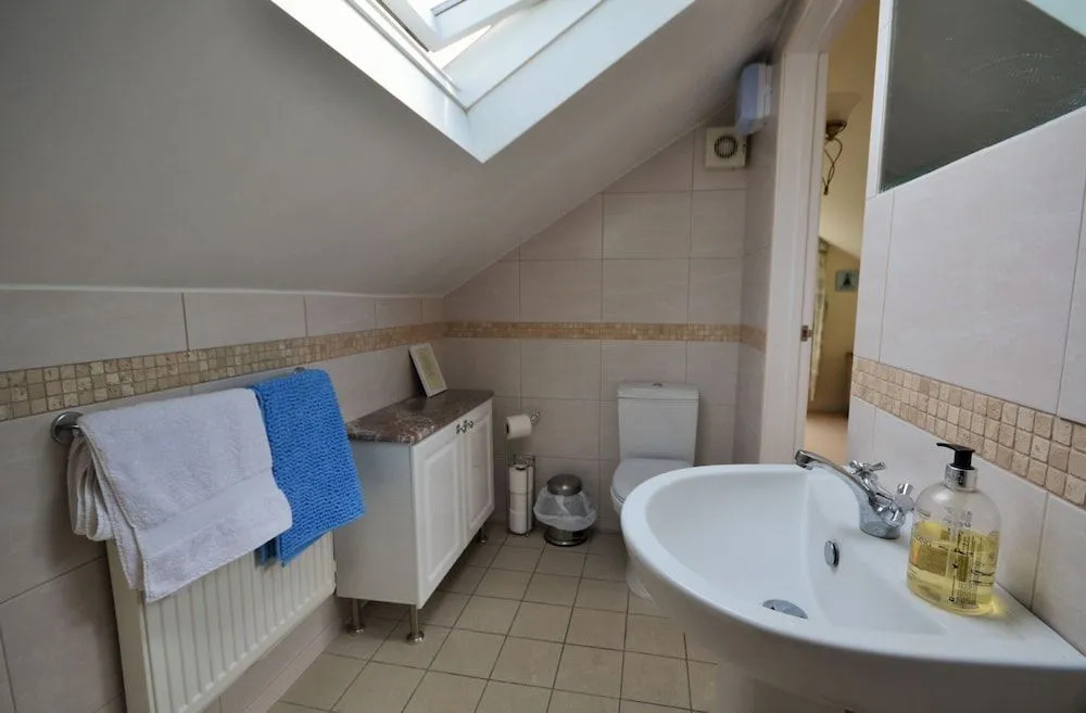 Woodside Cottage