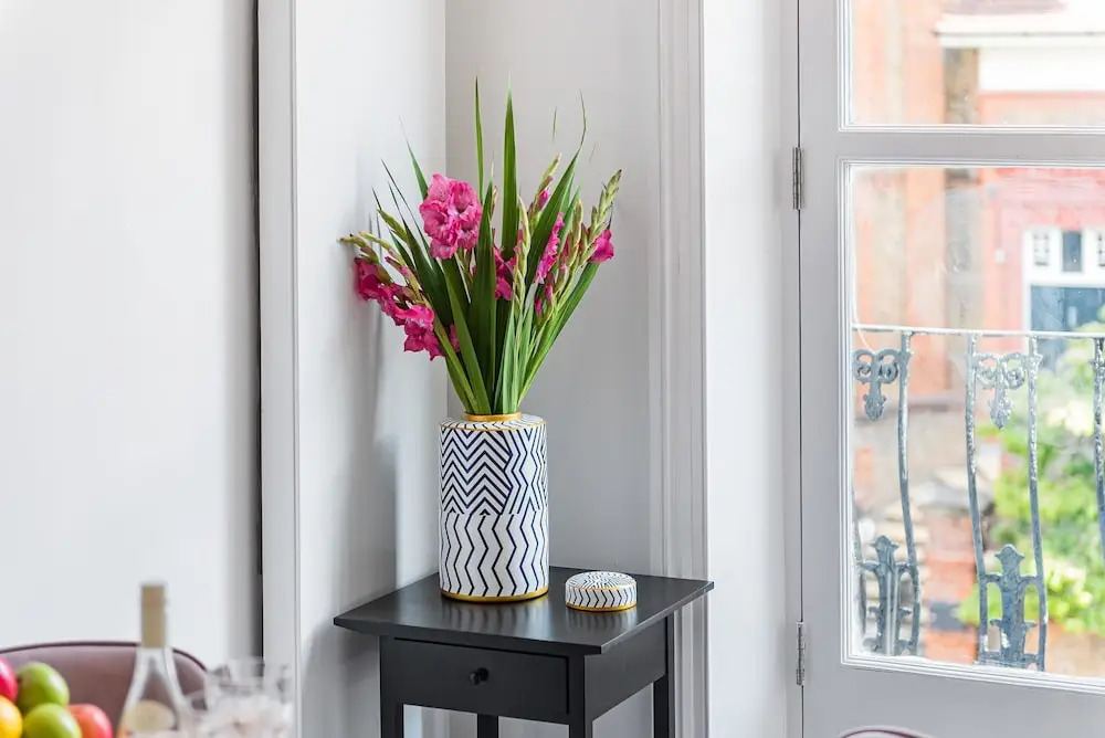 Lady on the Lane- 2 bed Primrose Hill - by Out of Office Lifestyle