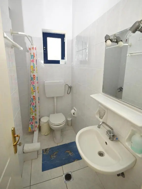 Yiannis Studios