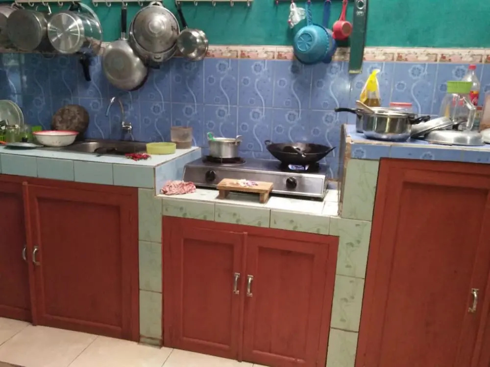 Sutrisno Homestay - Hostel
