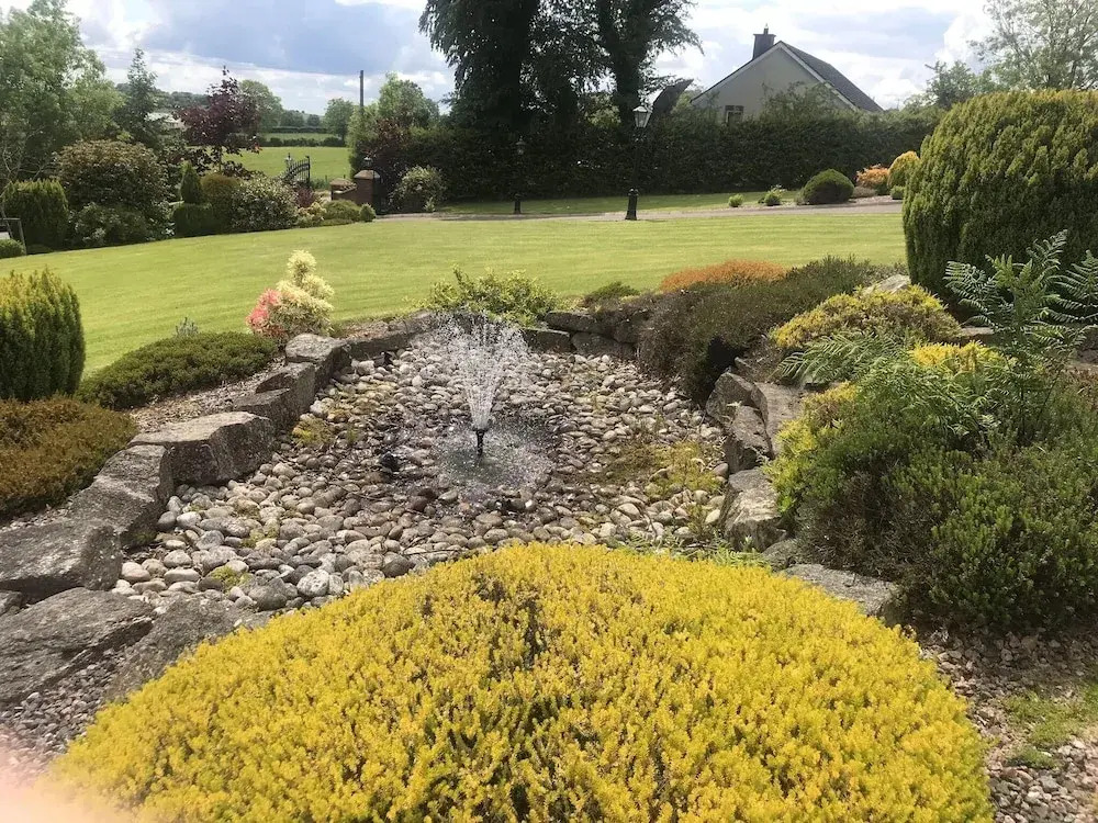 Dungannon 2 Bed Bungalow - Sleeps 5 - Pet Friendly