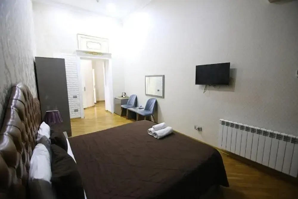 Pilot Baku Hotel