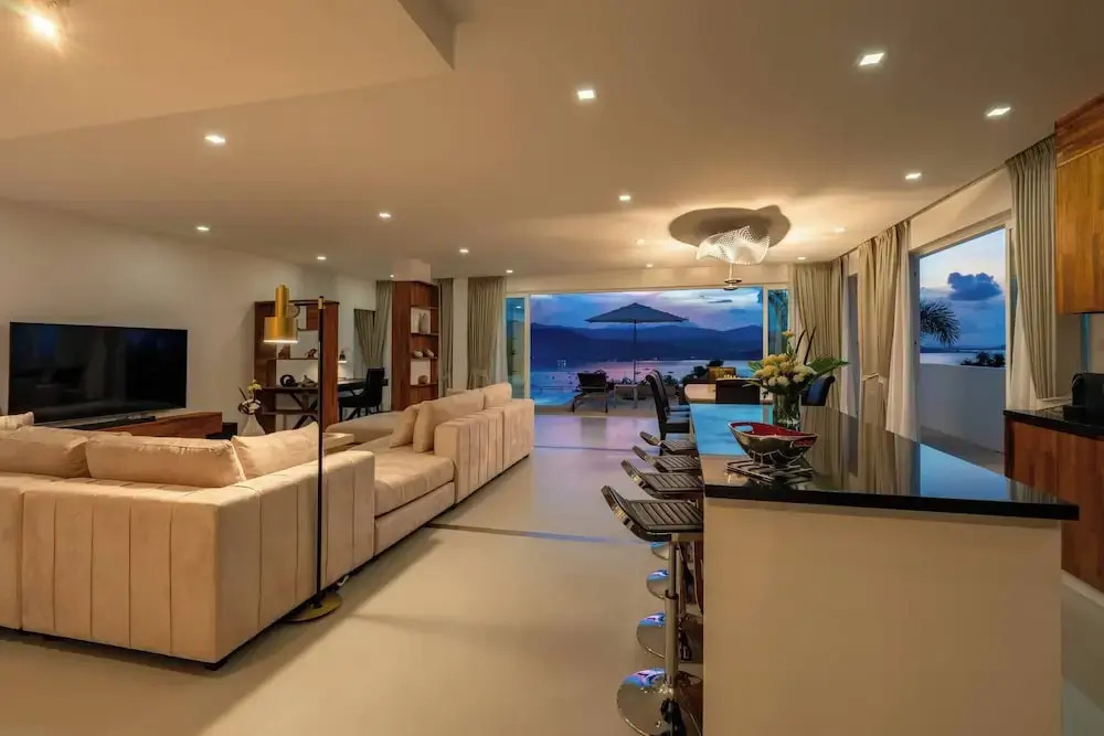 Luxury Sea View Apartment AB at Unique Residences