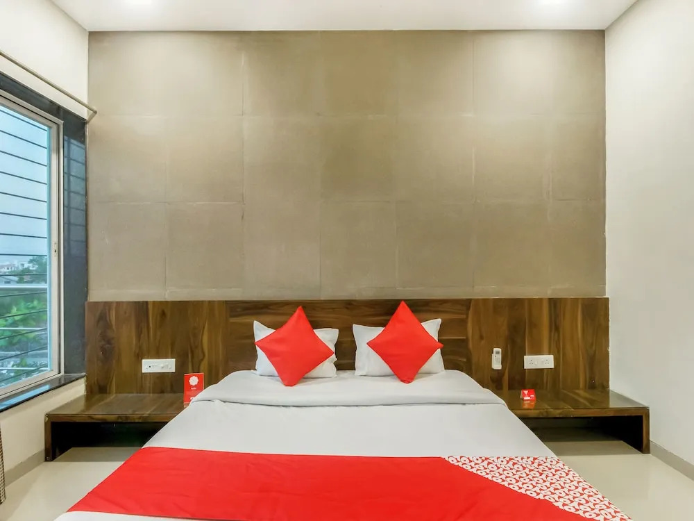 OYO 13628 Sorina Hillside Resort