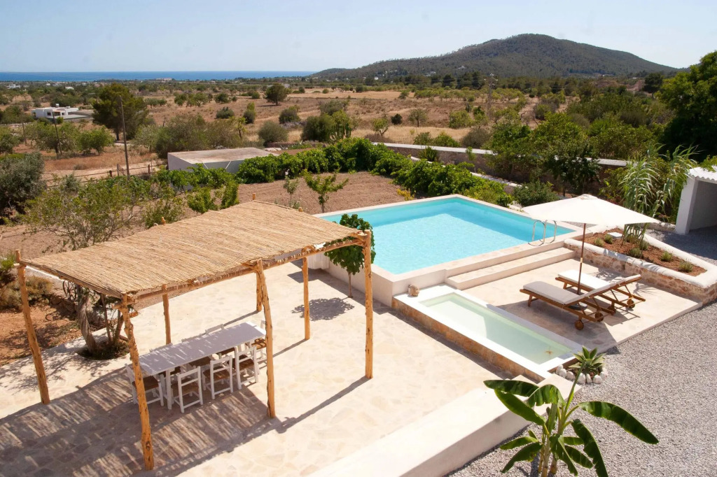 Villa Can Sunyer 5 bedroom villa with views of Las Salines.