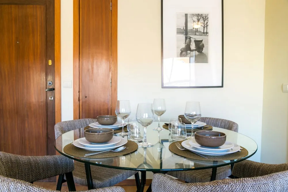 Liiiving In Porto – Boavista Sunny Apartment