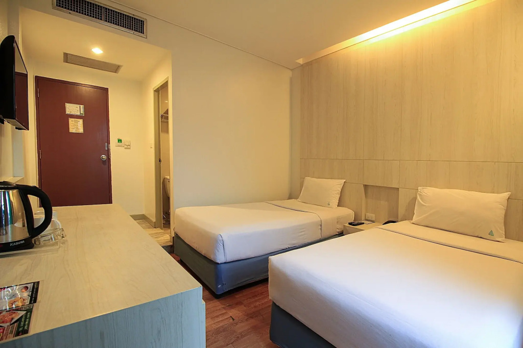 Ten Stars Hotel