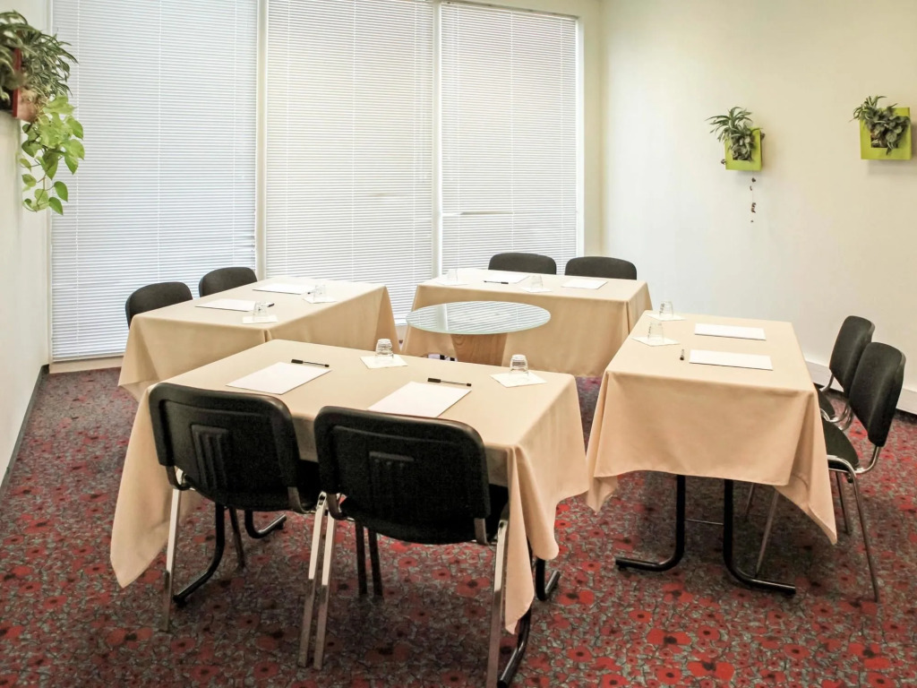ibis Martigues Centre