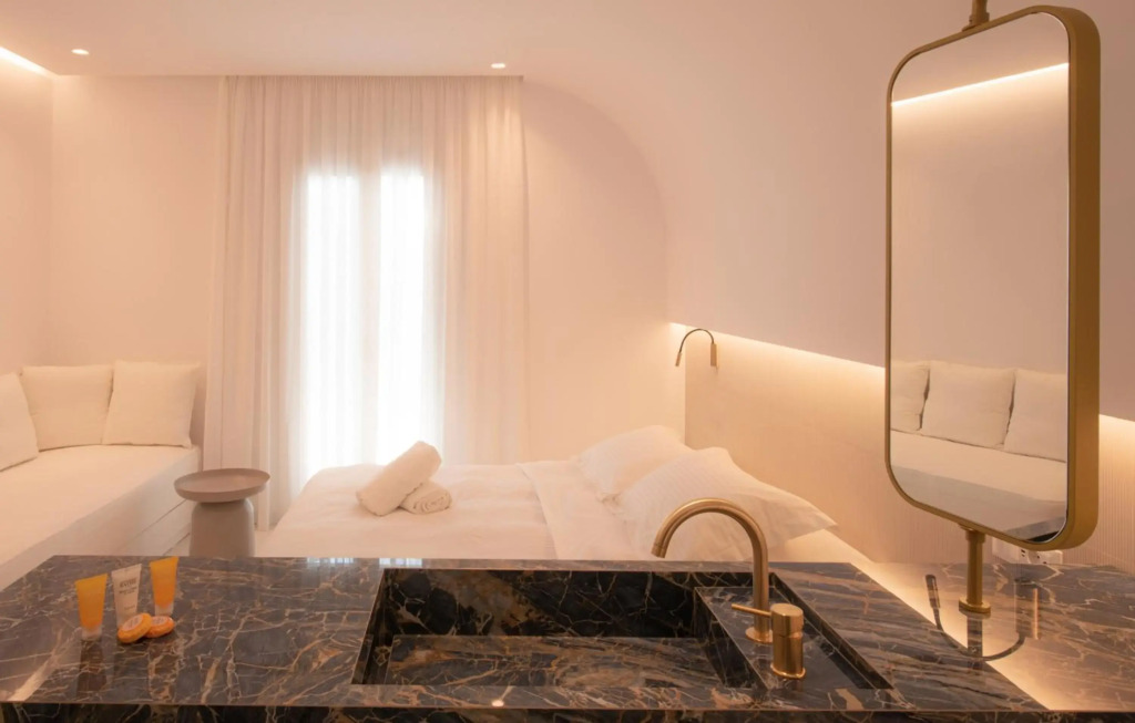Petasos Chic Hotel