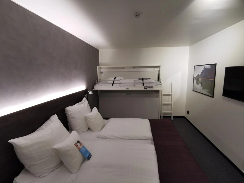 Clarion Hotel Sense