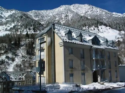 Apartment Appartement Avec Parking Et Petite Terrasse Sud
