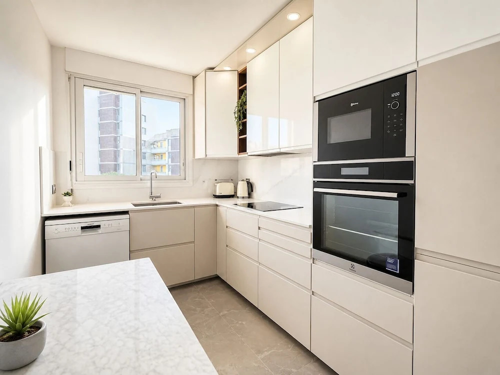 Élégant Appartement à Levallois-Perret