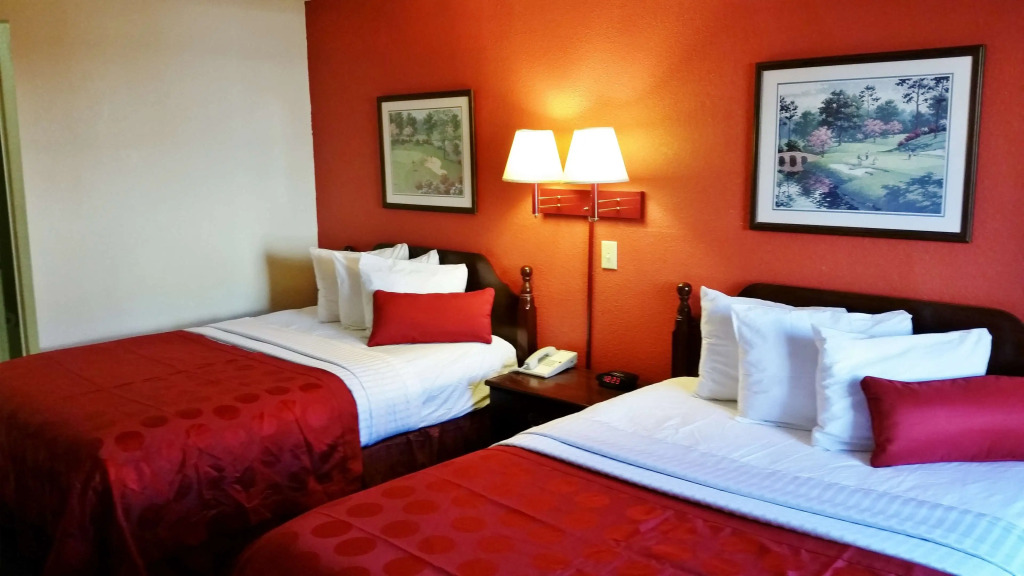 Country Hearth Inn & Suites Augusta
