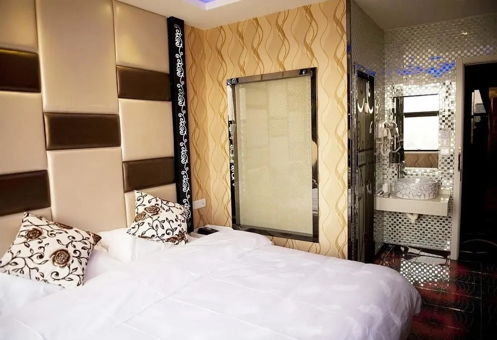 Shanghai Hengtian Style Hotel
