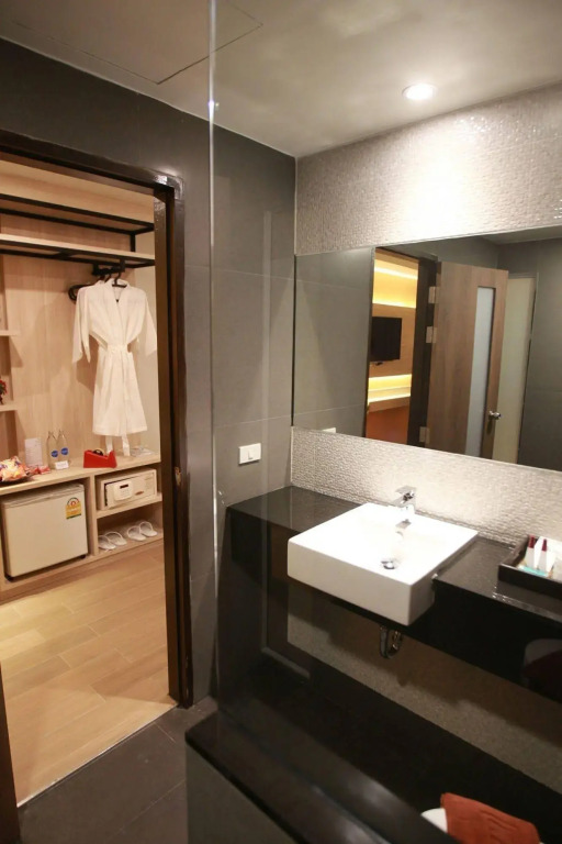 Levana Pattaya Hotel - SHA Extra Plus
