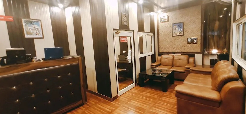 Se Hotel Grand Aryavart