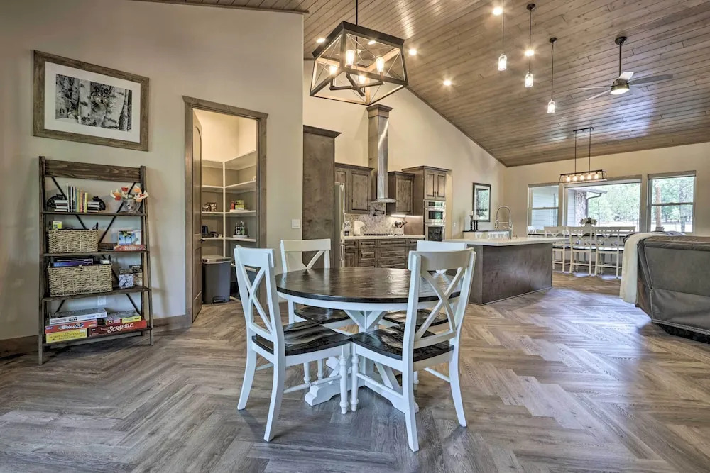Stylish Show Low House w/ Expansive Deck!
