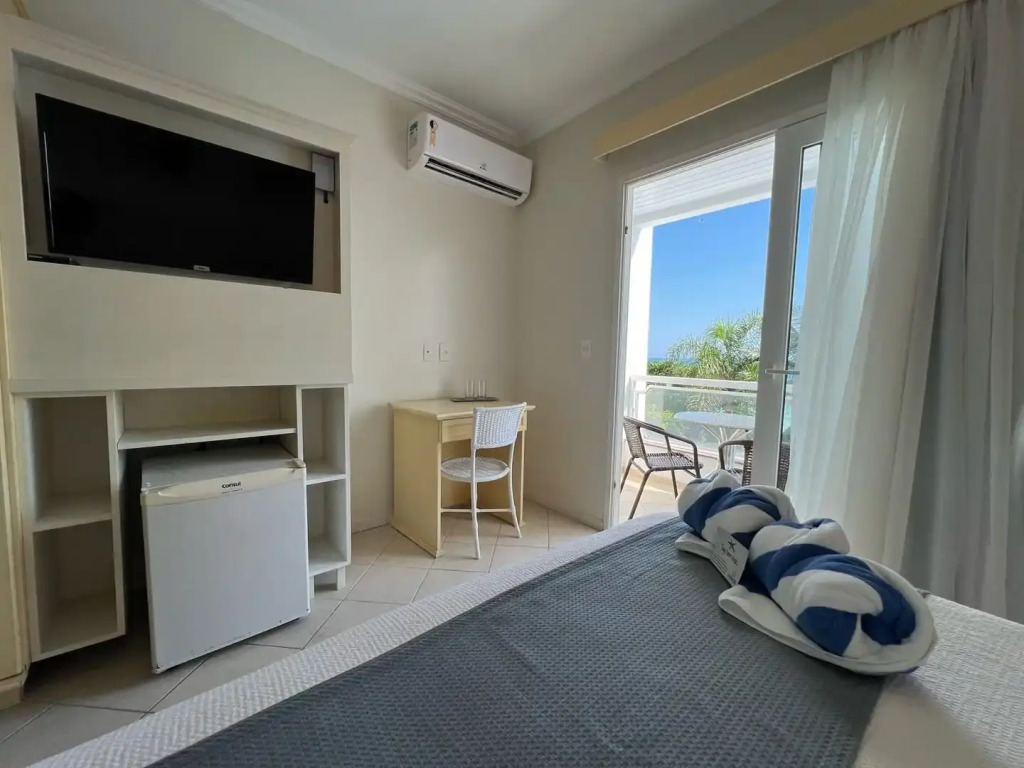 Bombinhas Blue Suites