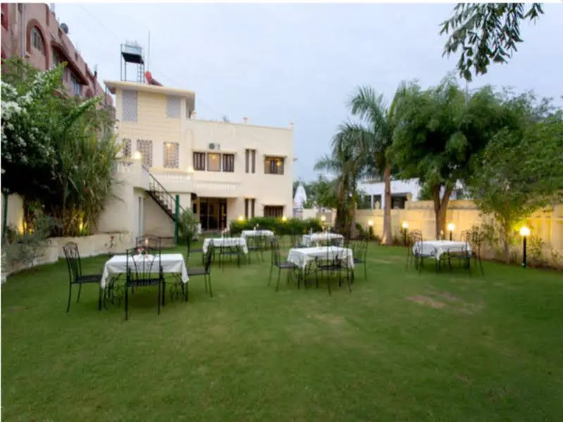 The Fateh Hotel by Le Pension Stays