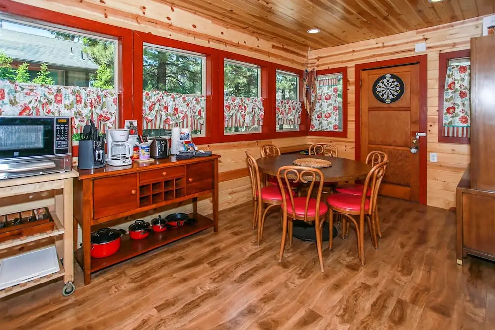 Woodpecker Cabin