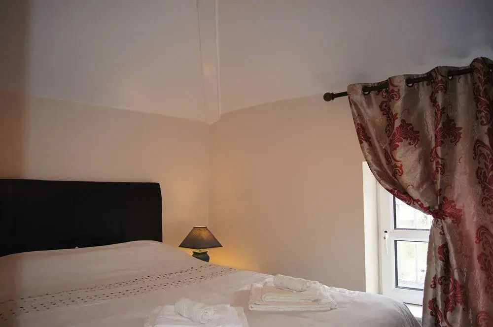 Crompton Hall Holiday Apartments