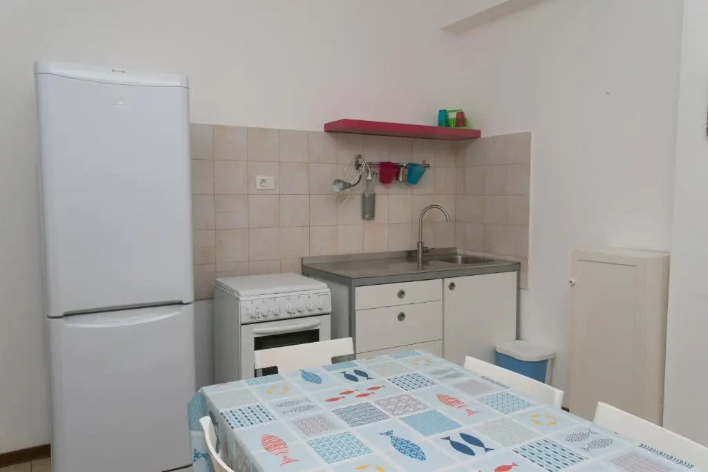 M18 - Marcelli, Trilocale Con Giardino a 50mt Dal Mare