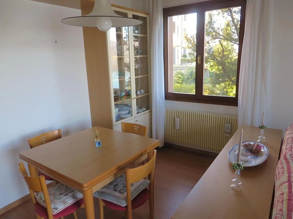 Rashad Studio With Lake View in Baveno