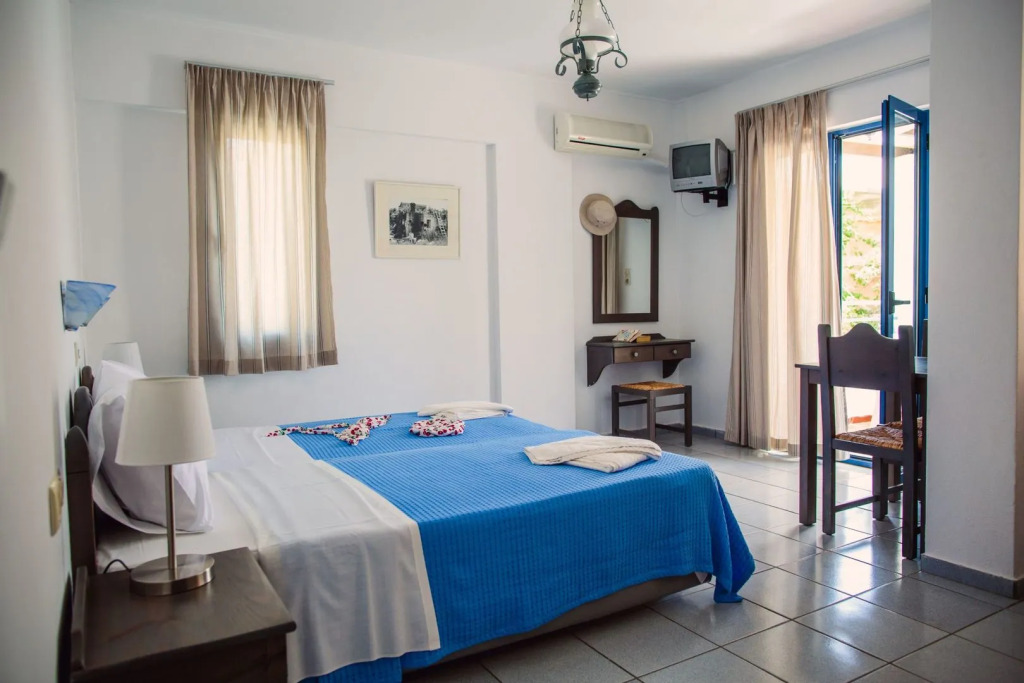 Iliana Hotel