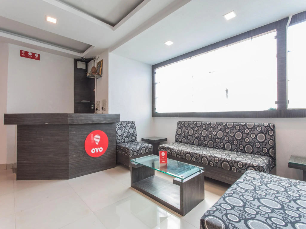 OYO 2572 Hotel Galaxy Park