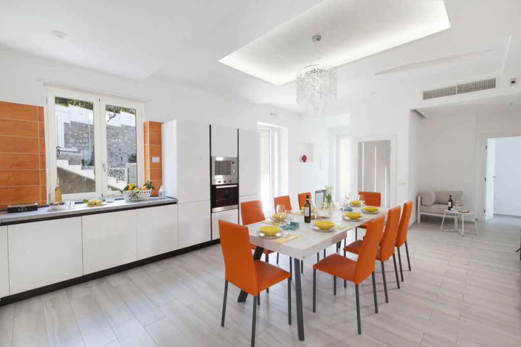 AMORE RENTALS - Villa Iside