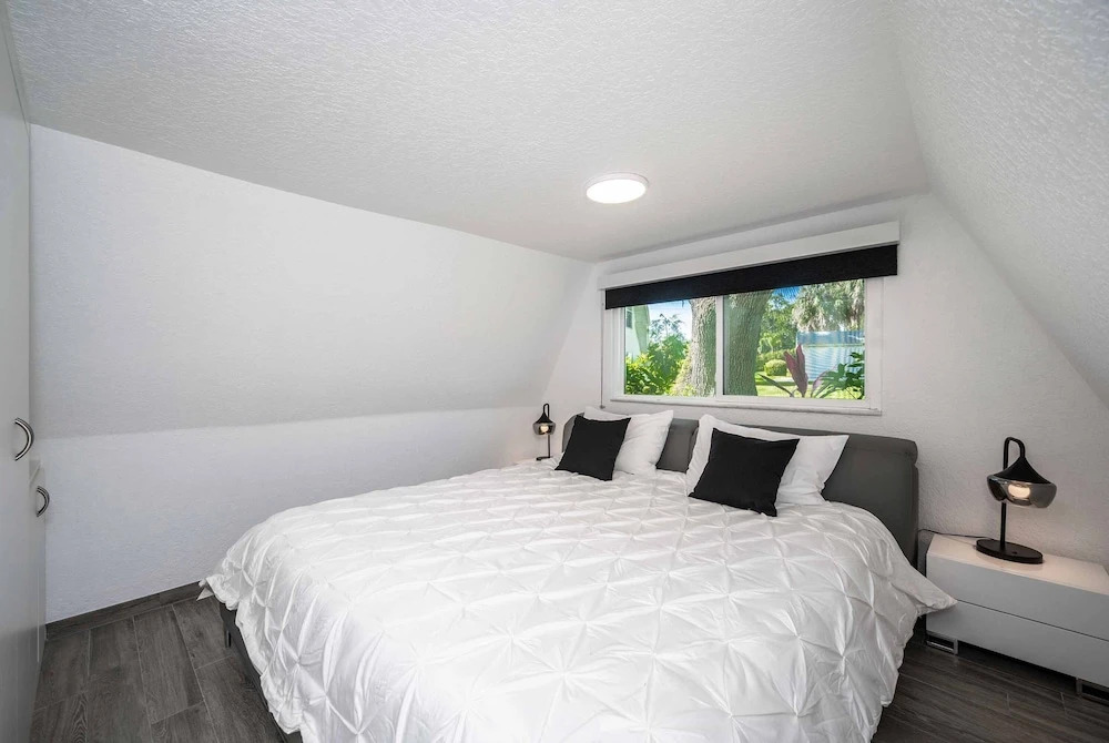 Sumner Lake Tiny House 1B