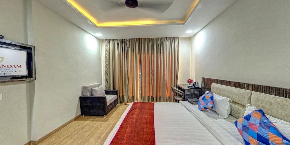 The Aanandam Hotel Resort