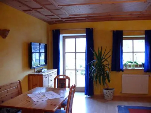 Apartments Seegartl