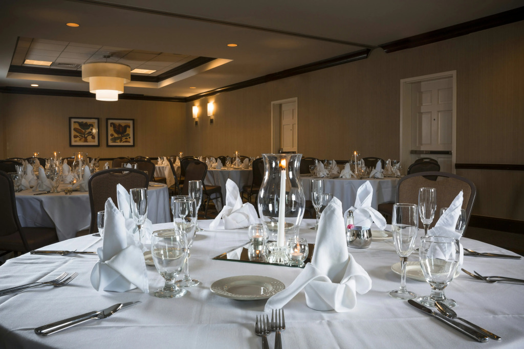 Hilton Garden Inn Hampton Coliseum Central