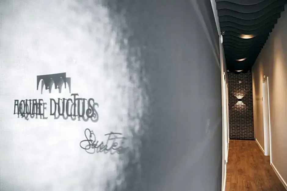 Obidos Aquae Ductus Suites