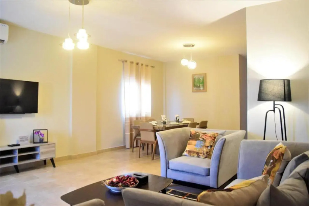 Luxurious Superior Apartment One Bedroom Space available