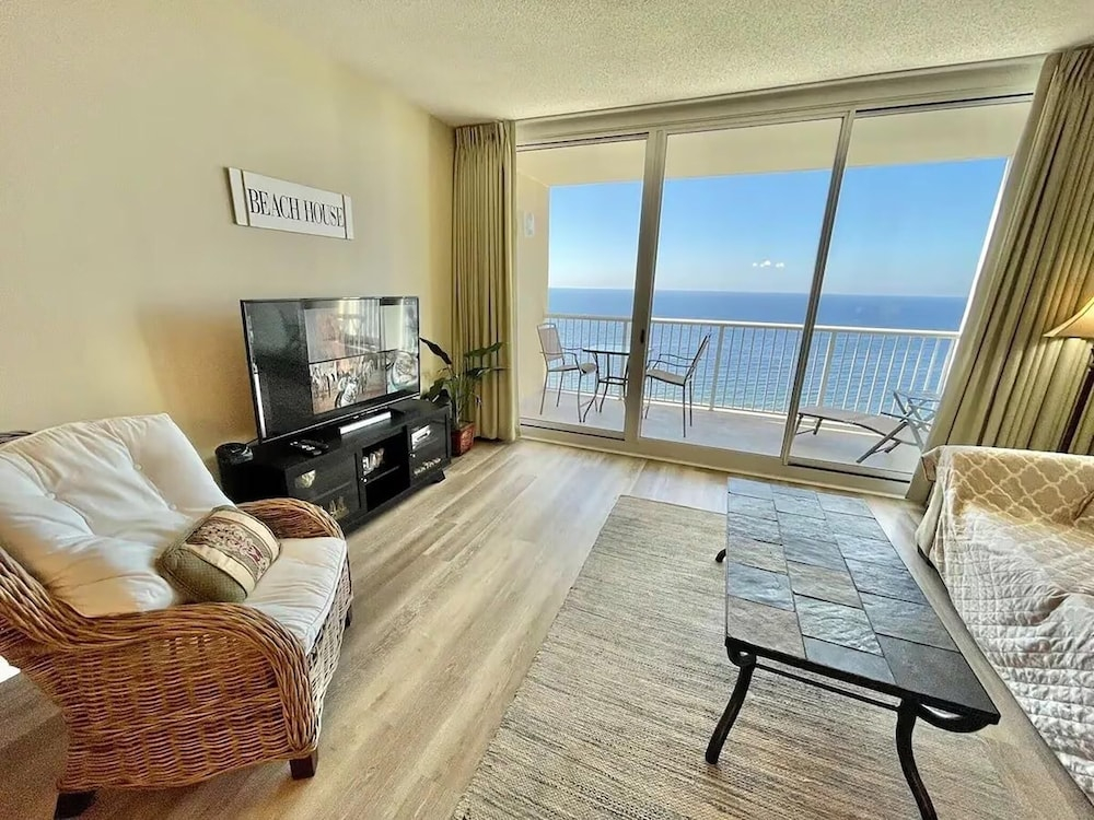 Majestic Beach Towers 2-2107