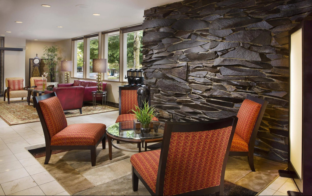 The Governor, a Coast Hotel
