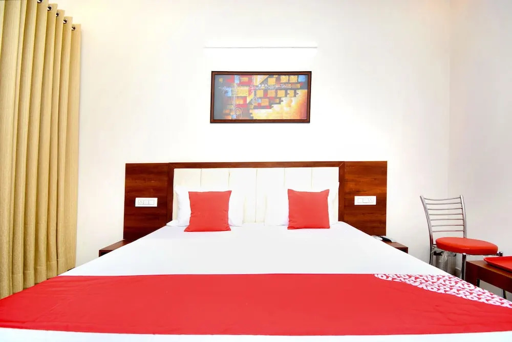 Hotel Magnum by OYO Rooms