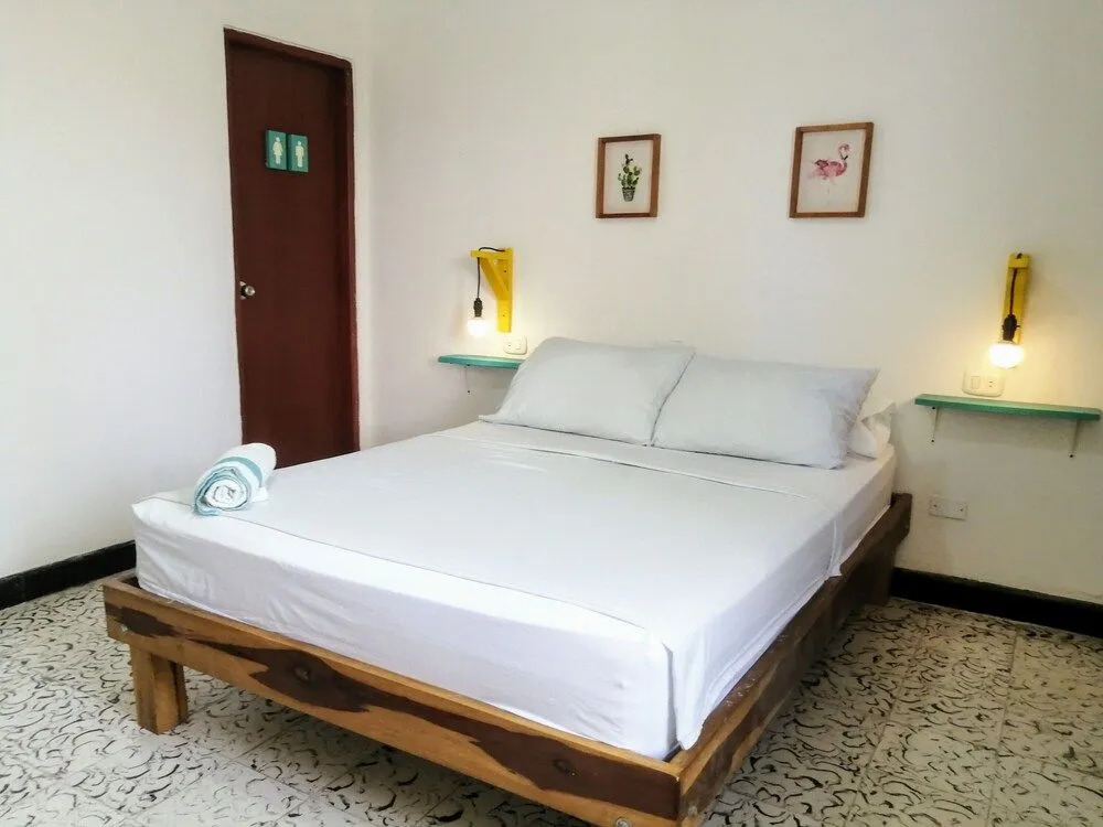 Bona Vida Hotel