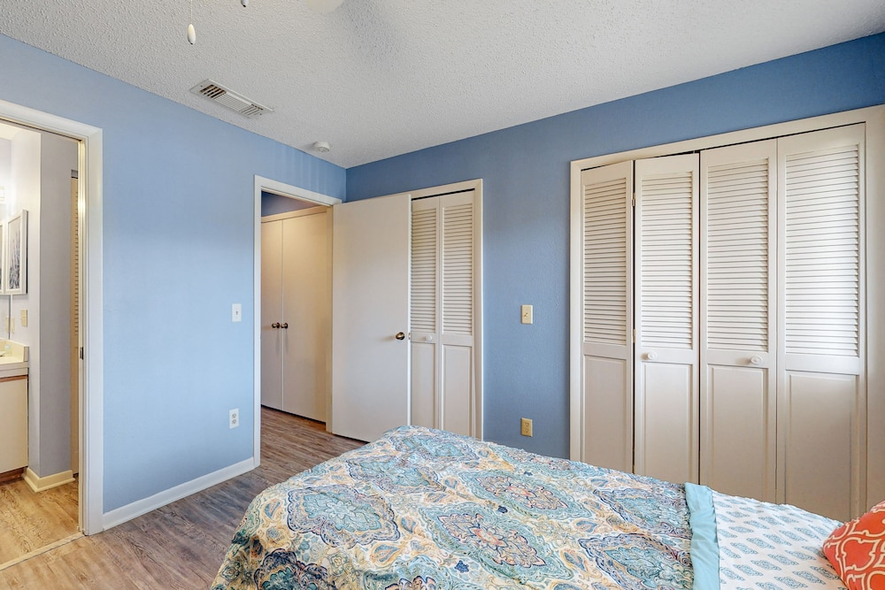 Sea Woods Villa 4412 - Villa at New Smyrna Beach