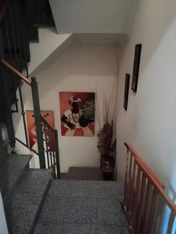 Room-bed 12 in a 6-bed Mixed Dormitory r