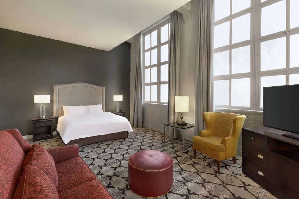 Hampton Inn and Suites New Orleans Convention Center