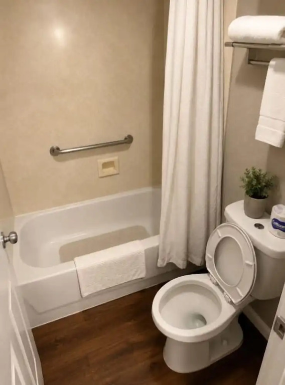 Stratus Suites Boutique Hotel