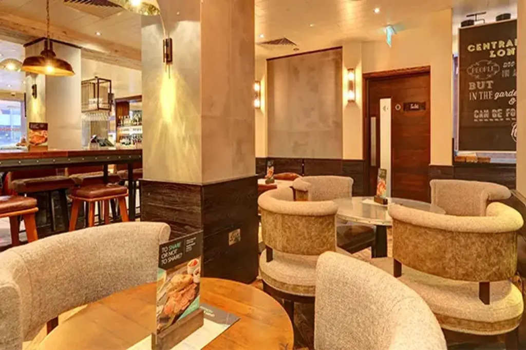 Hub By Premier Inn London Westminster - Westminster Abbey